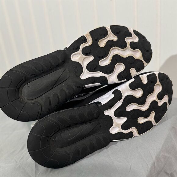 Nike Air Max 270 React Black White Sneakers Women’s 6.5 Running Shoes Active - Picture 9 of 9